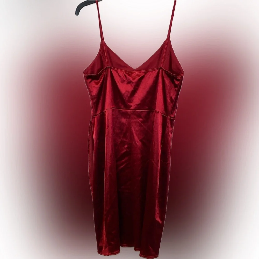 NWT Lulu's Red Forever Your Girl Bodycon Dress